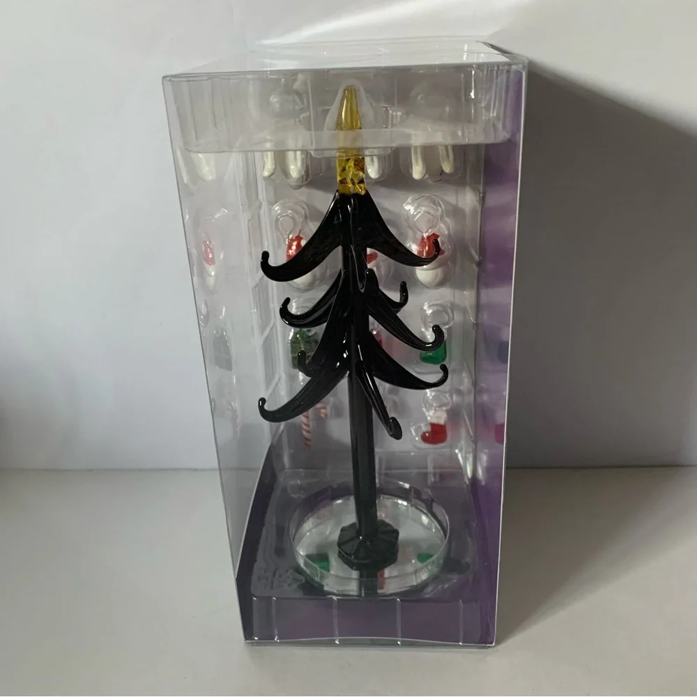 NIB. DISNEY Nightmare Before Christmas Black Glass Christmas Tree